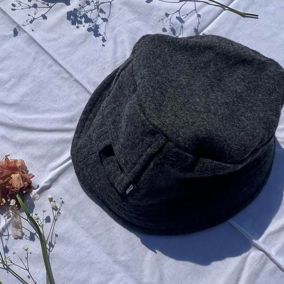 NY & co bucket hat gray - Picture 4 of 4
